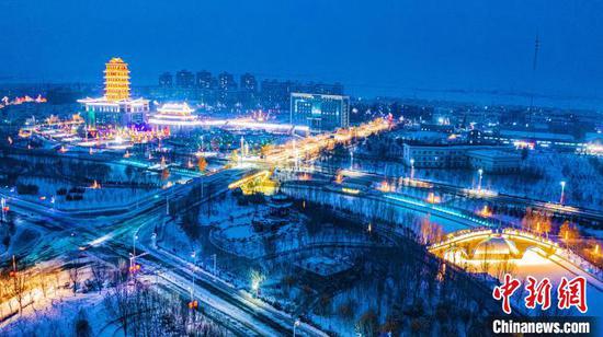 专稿 | 新疆唯一以古关隘命名的城市，何以是铁门关？