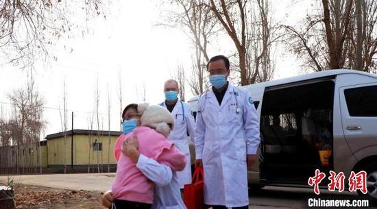 浙江援疆医生与新疆“古丽”的“医”路情缘