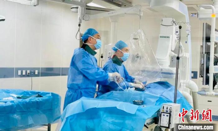 两年6次柔性援疆 浙江医生持续为新疆患儿带来“心”希望