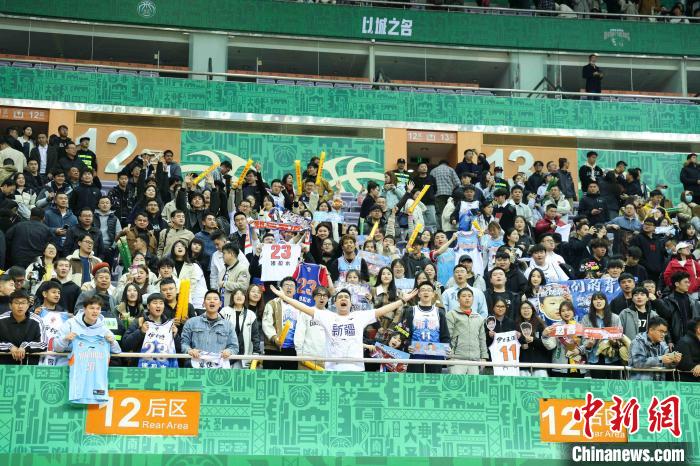 新疆男篮董事长：双向奔赴，篮球成为新疆游子独特的“乡愁”