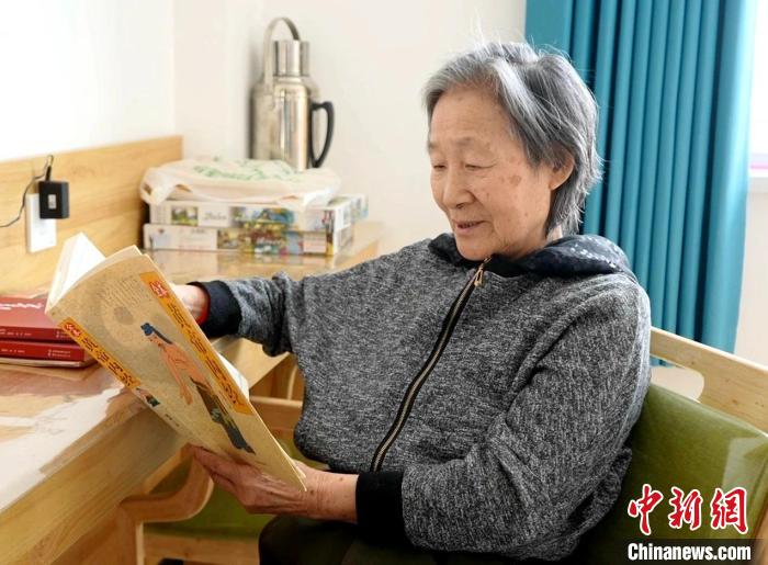 新疆新星市：拓展“空间” 创新养老服务模式