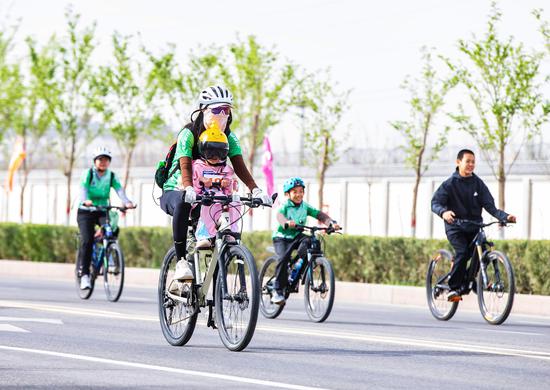 比赛现场。秦爱霞 摄